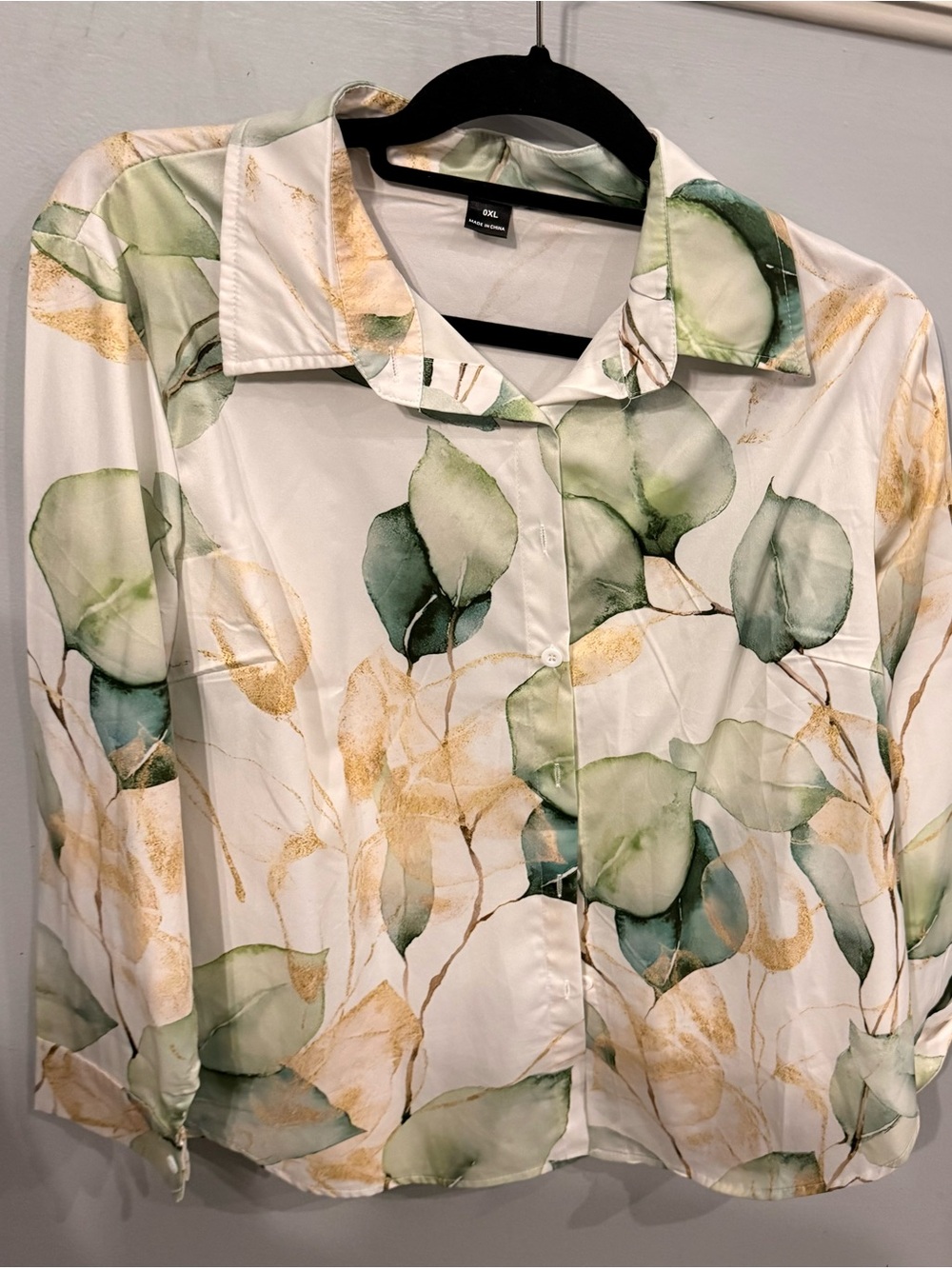 Green Leaf Print Button-Up Blouse
